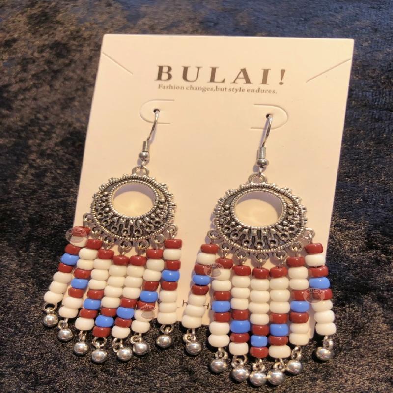 【BULAI！手作】串珠流蘇耳環 咖白色款商品圖