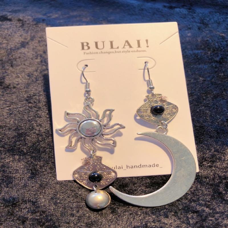 【BULAI！手作】太陽月亮耳環 黑色款商品圖