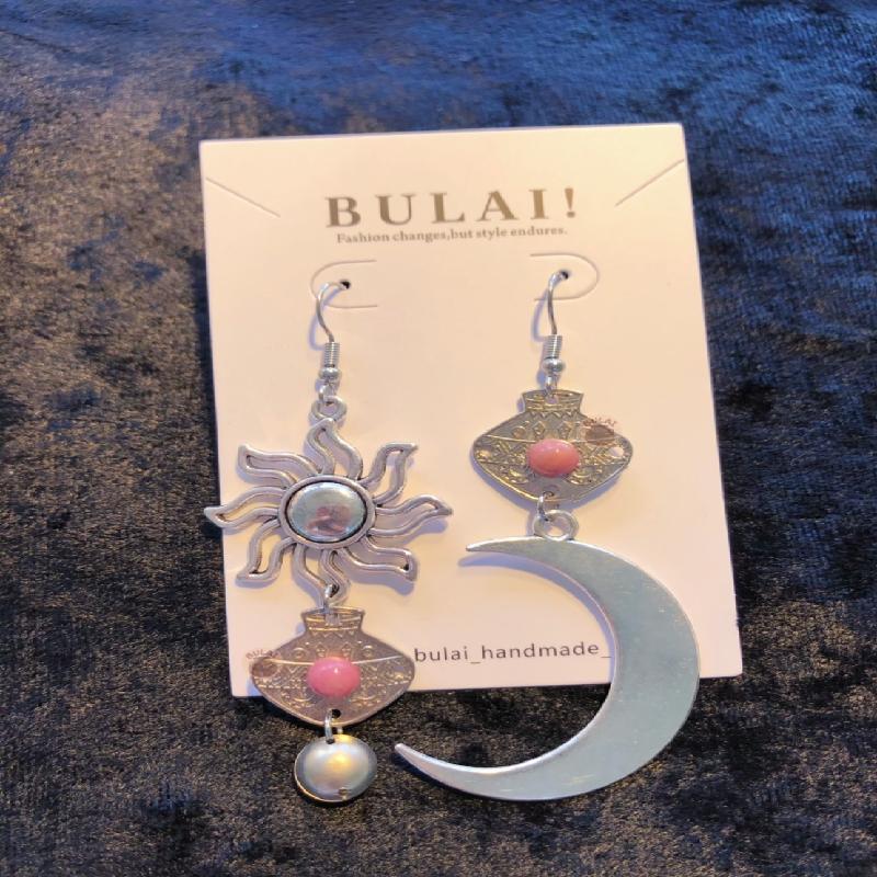 【BULAI！手作】太陽月亮耳環 粉色款商品圖