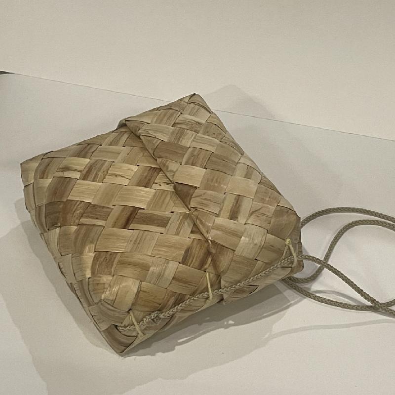 石山部落-新品月桃側背袋(上下蓋)商品圖